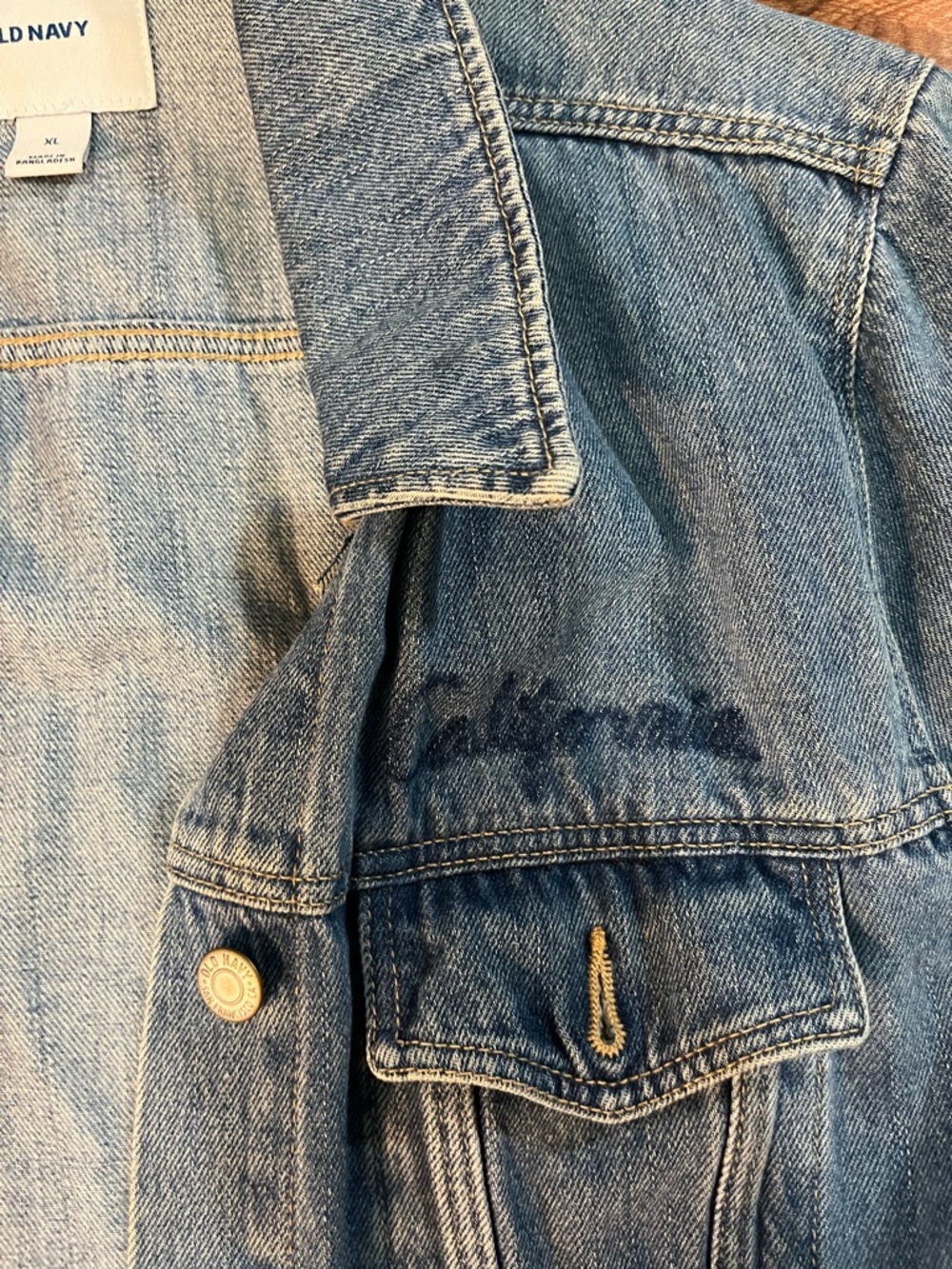 Old Navy Medium Wash Blue Denim Jacket with Subtle Embroidery - Picture 3 of 4